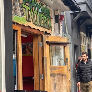 Hole in the wall places are often the best