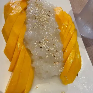 Mango sticky rice