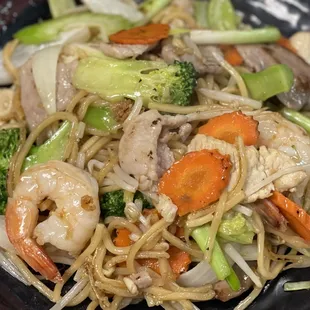 Chow mien combo