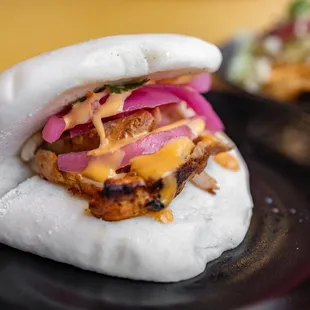 Pollo Bao Bun ($8)