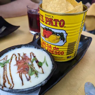 Queso Fundido