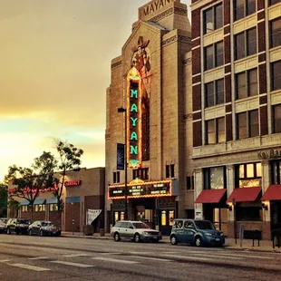 Nice night at the Mayan.