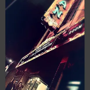 First time seeing a flick at the Mayan. Glad we got there early! Reminds me of a small town theater I went to when I was a kid. #nostalgic