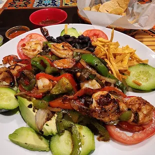 Shrimp Fajita Salad