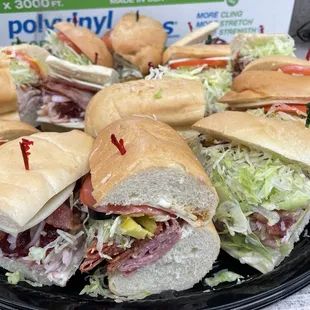 Catering tray feeds 7-10 people