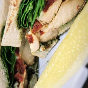Grilled chicken pesto melt