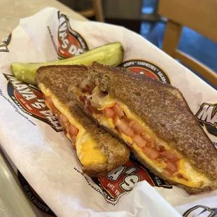 Deluxe grilled cheese