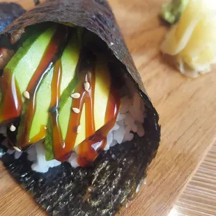 Eel hand roll