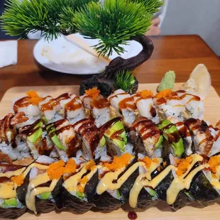 From top down, Snow White, dragon, super roll