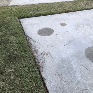 These are evidence of an obvious oil leak, that Leavy at  Mayeaux' Quality car care can't see when he lifted my SUV