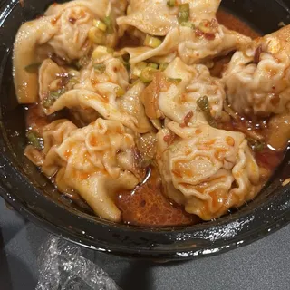 Beef Dumpling with Onion Steamed (8pcs)