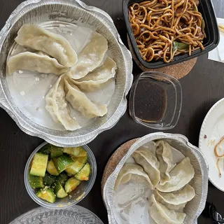 Chicken and Corn Dumplings Steamed (8pcs)