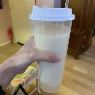 Lychee Milk Tea with Lychee Jelly