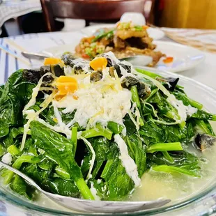 a plate of green vegetables