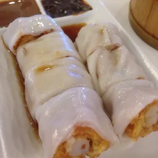 Rice Noodle rolled with chinese donut and fish paste filling