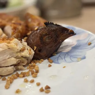 Chicken head to a crispy garlic topping