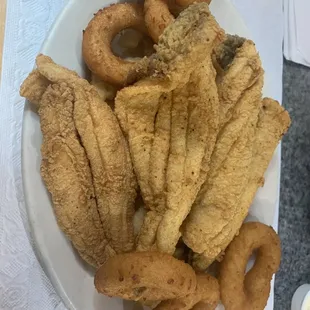 Founder with hush puppies and fries