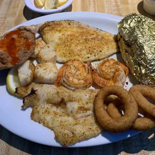 Broiled Mayflower Plate. $25 for overcooked, tasteless seafood...