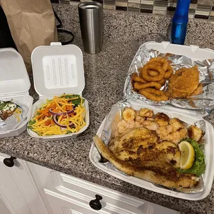 Grilled Captain Smith Combo to go