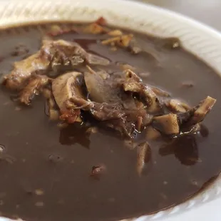 Dinuguan
