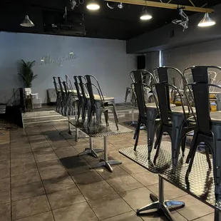 Large dine-in space