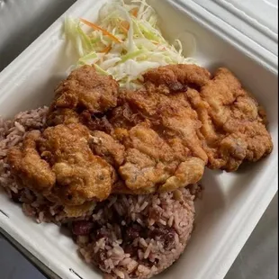 Pollo empanizado / Breaded chicken