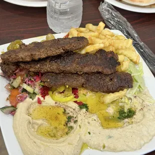 Kufta Kebab platter