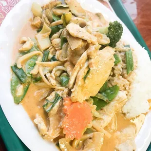 Vegetable curry with chicken. Mmm!