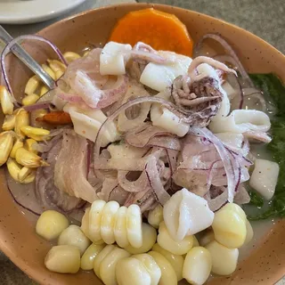 Ceviche Mixto
