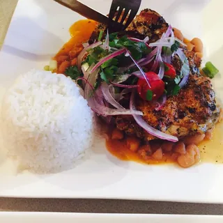 POLLO PARRILLERO Served with 2 Sides