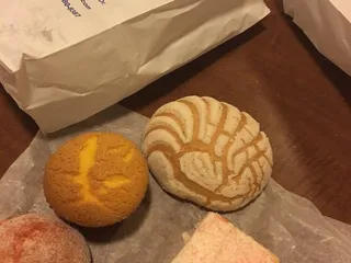 El Carbonero Bakery