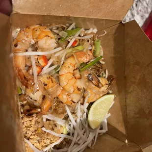 Pad Thai with shrimp