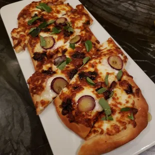 Mozzarella Flatbread