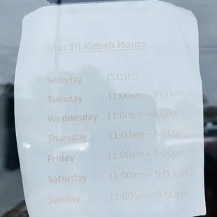 Opening hours (April 2022)