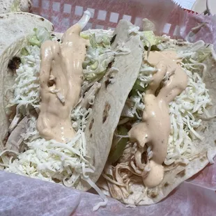 Chipotle chicken soft tacos
