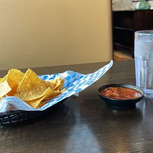 Chips and salsa to start