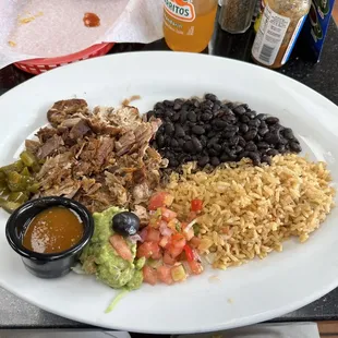 Carnitas plate