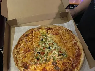Mama Mary's Pizza