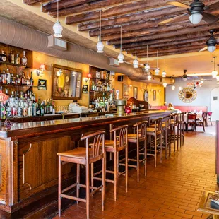 the bar area of a restaurant