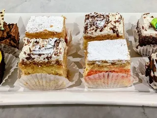 Dianda's Italian American Pastry