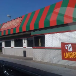 the front of a large store