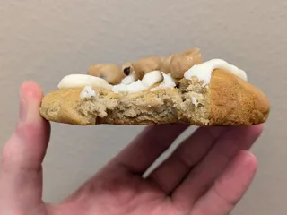 Friendly Donut House