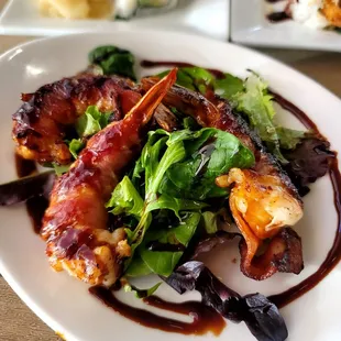 Bourbon bbq bacon wrapped prawns - GAME CHANGER!