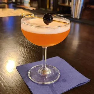 Custom cocktails in Old Town Spring