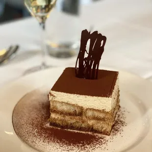 Tiramisu and champagne