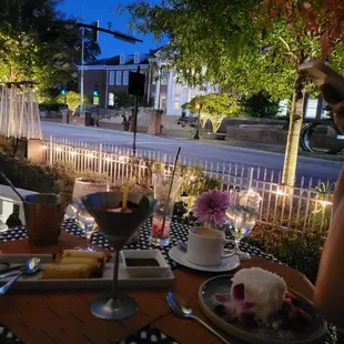 Super cute spot for a romantic date night!