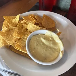 Chips and queso