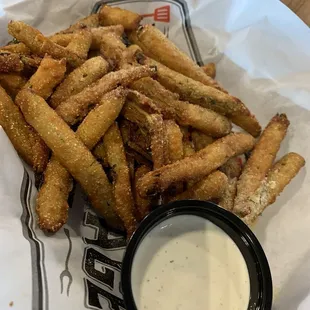 Fried pickle spears