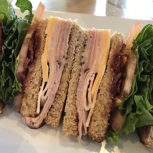 Orange cranberry sandwich tastes like thanksgiving