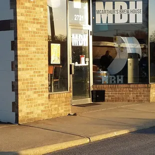 Date nite McArthurs brew House